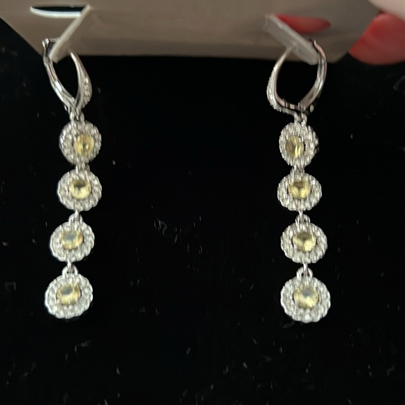 Nadri Framed Cubic Zirconia Crystal Dangle Earrings New - Picture 2 of 3
